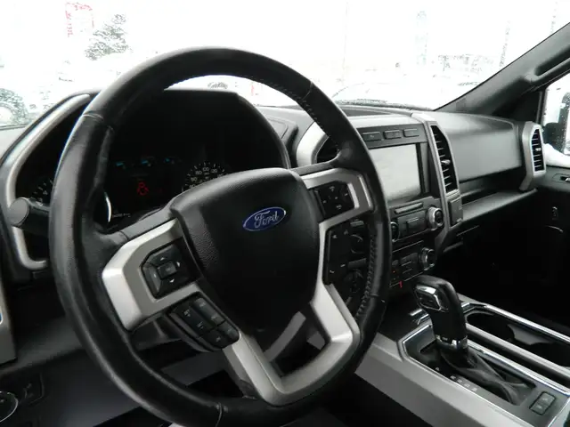 2018 Ford F 150 LARIAT  SUPERCREW 4X4 /  ONLY 104 186 KMS - Photo 11