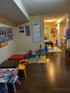 Love me Dayhome in Huntington hills community . - Photo 7