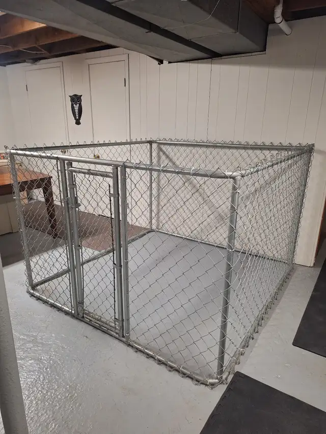 ENCLOS EXTÉRIEUR POUR CHIENS OU AUTRES