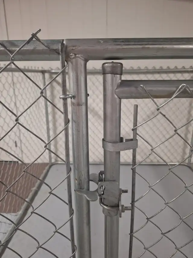 ENCLOS EXTÉRIEUR POUR CHIENS OU AUTRES - Photo 2