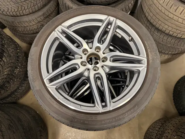 2019 Mercedes-Benz E-Class| Two Sets of Rims and Tires| - Photo 28