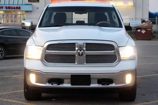 2013 RAM 1500 Laramie Long Horn Crew Mint Certified - Photo 2