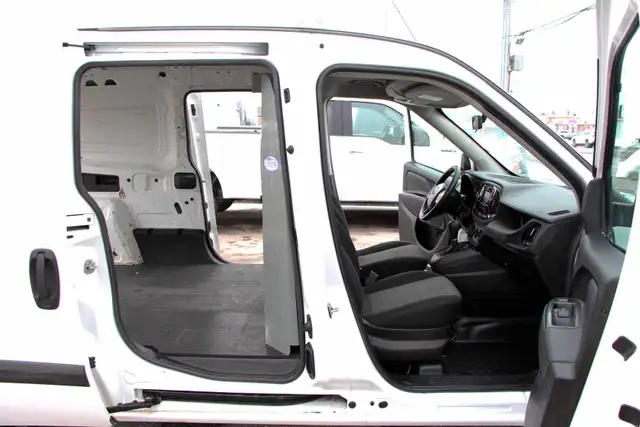 2018 Ram ProMaster City SLT Certified 2 YEAR WARRANTY - Photo 10