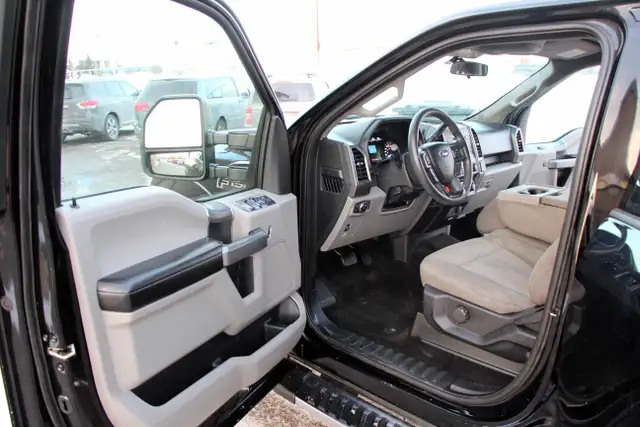 2018 Ford F-150 XLT 4X4 5.0L Long Bed CERTIFIED 2 YEAR W - Photo 16