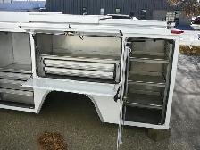 New 11' Aluminum Painted Mechanic's Service Body - Photo 4