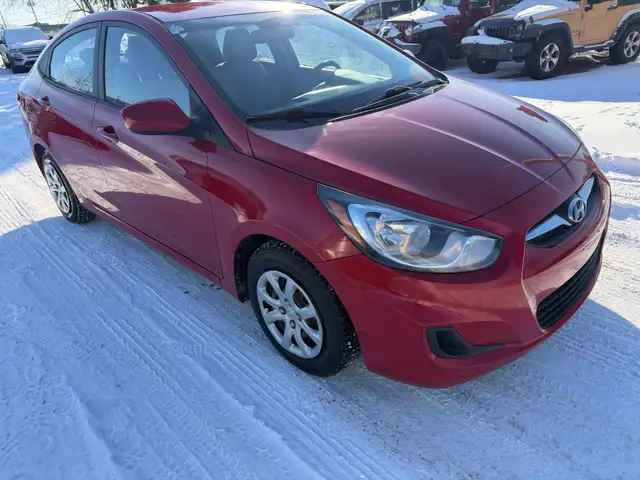 2014 Hyundai Accent 4dr Sdn Auto GL / Clean History - Photo 3