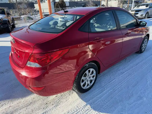 2014 Hyundai Accent 4dr Sdn Auto GL / Clean History - Photo 4