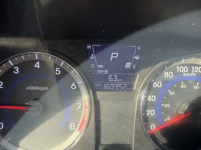 2014 Hyundai Accent 4dr Sdn Auto GL / Clean History - Photo 10