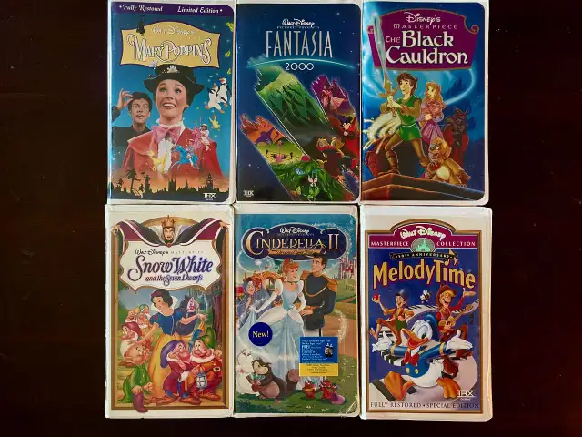 50 Disney/Pixar VHS great shape, $75 for the whole collection! - Photo 4