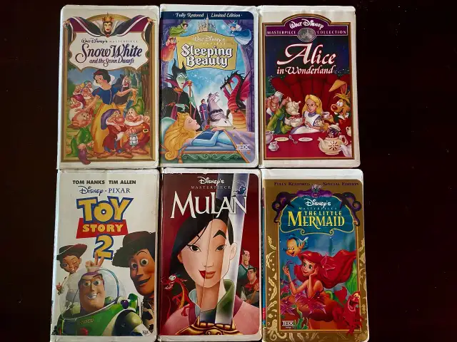 50 Disney/Pixar VHS great shape, $75 for the whole collection! - Photo 7