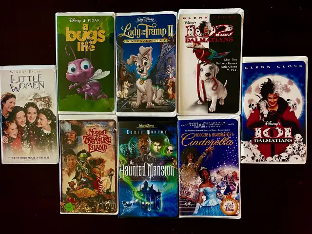 50 Disney/Pixar VHS great shape, $75 for the whole collection! - Photo 9