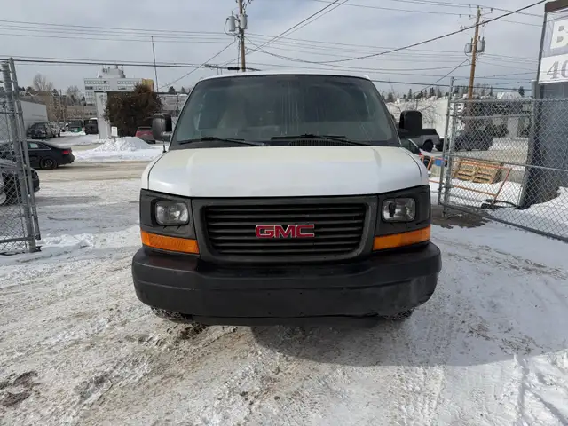 2009 GMC Savana Cargo Van RWD 3500 CARGOVAN / CLEAN HSITORY