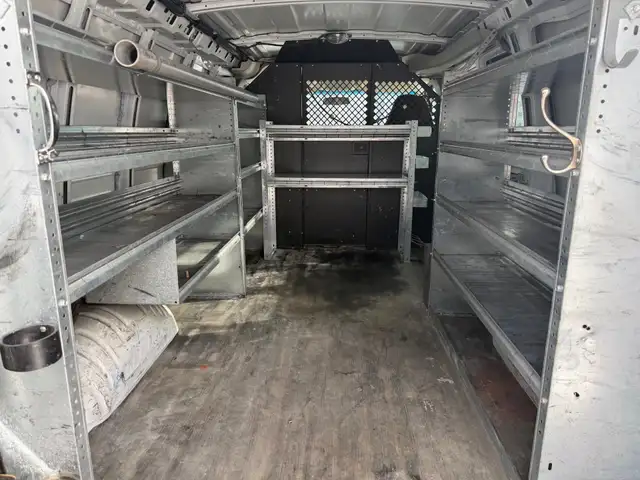 2009 GMC Savana Cargo Van RWD 3500 CARGOVAN / CLEAN HSITORY - Photo 5