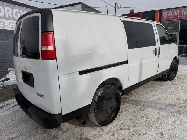 2009 GMC Savana Cargo Van RWD 3500 CARGOVAN / CLEAN HSITORY - Photo 7