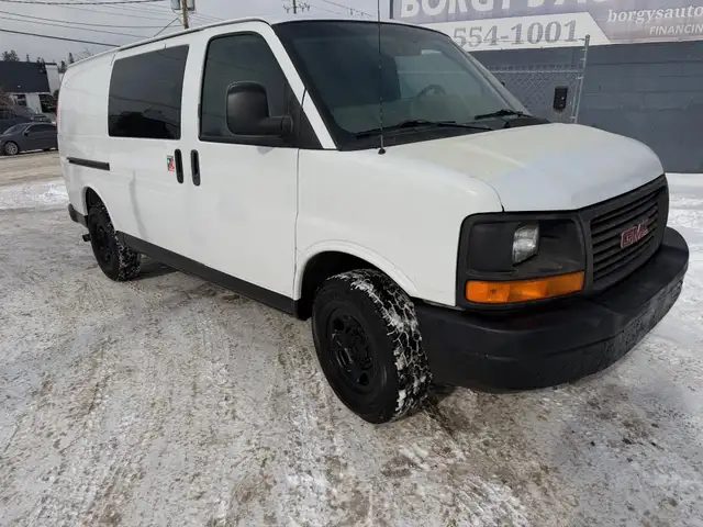 2009 GMC Savana Cargo Van RWD 3500 CARGOVAN / CLEAN HSITORY - Photo 8
