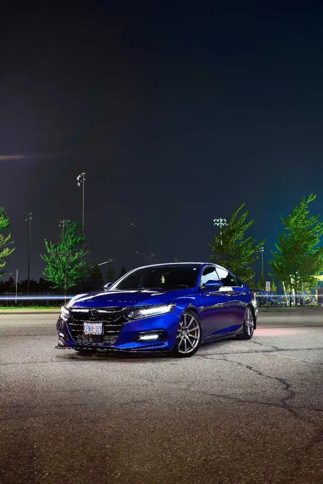2018 Honda Accord 2.0T 6 Speed for sale - Photo 10