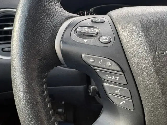 2018 NISSAN PATHFINDER PLATINUM - LEATHER SEATS - NAV - SUNROOF - Photo 13