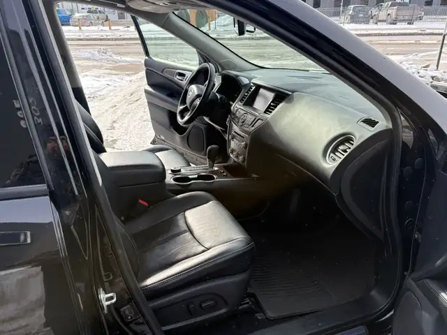 2018 NISSAN PATHFINDER PLATINUM - LEATHER SEATS - NAV - SUNROOF - Photo 21