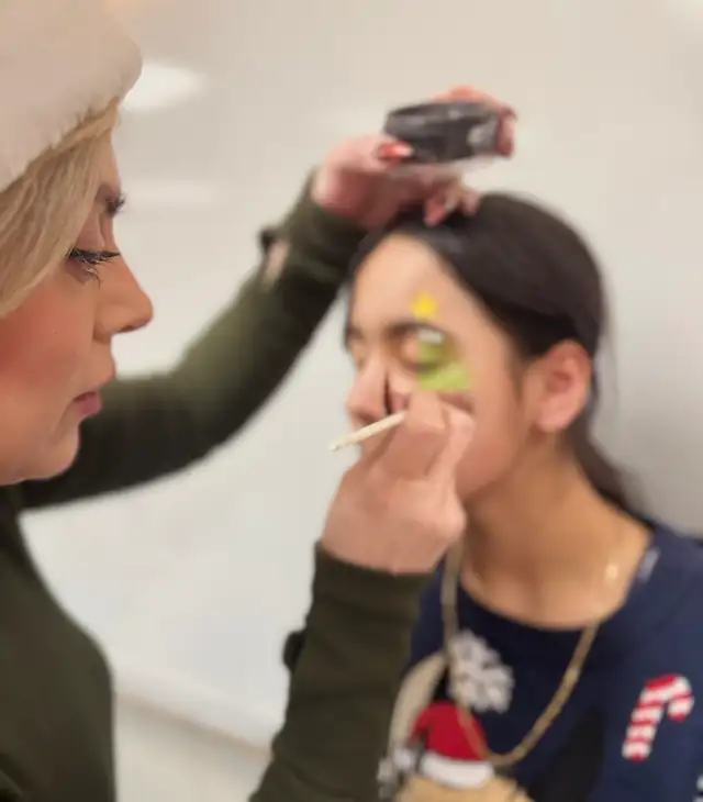 Fun & Creative Art Lessons for Kids & Adults   Professional Face - Photo 3