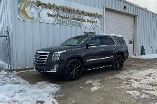 2015 Cadillac Escalade Luxury 4WD - 7 Passenger - Photo 9