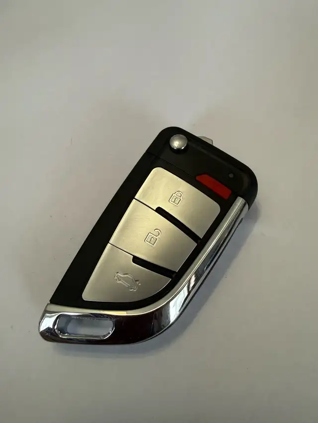 Car lockout - Photo 3