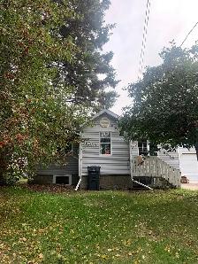 2 Bedroom Main Level House