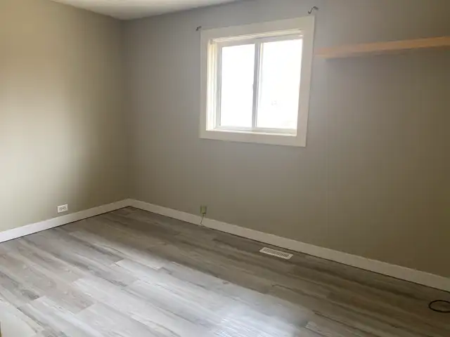 2 Bedroom Main Level House - Photo 8