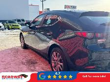 2021 Mazda 3 GS HEATED SEATS | SUNROOF | APPLE CARPLAY | BACK... - Photo 5