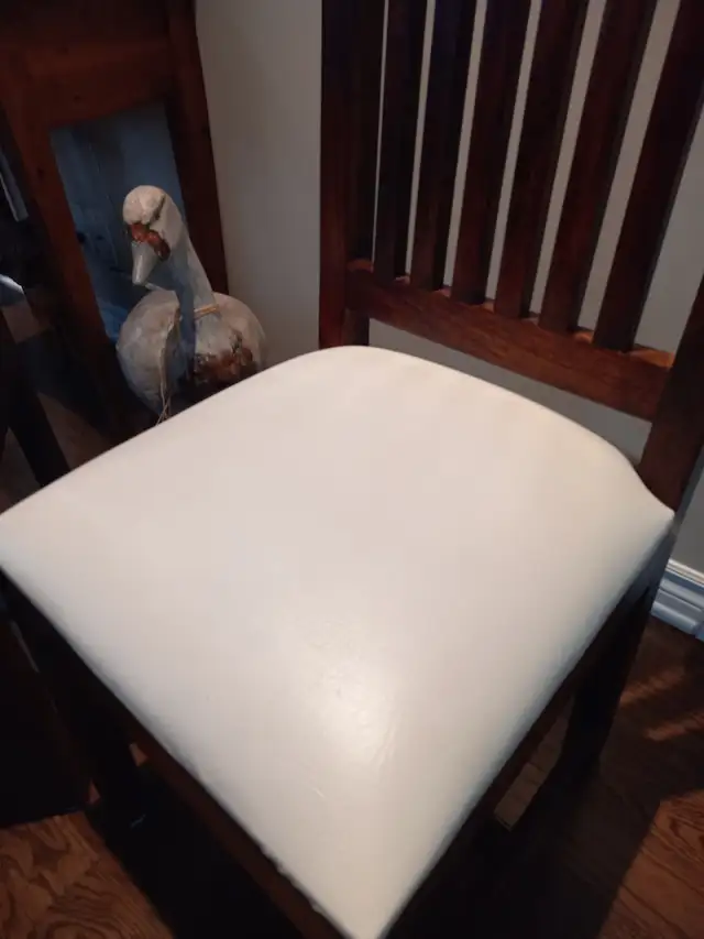 CHAISES DE SALLE À MANGER (8) EN BOIS VÉRITABLE - Photo 3