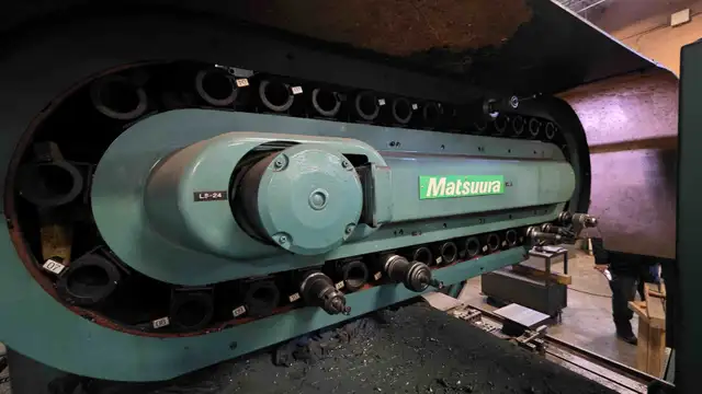 Matsuura MC-760VX Vertical Machining Center - Photo 6