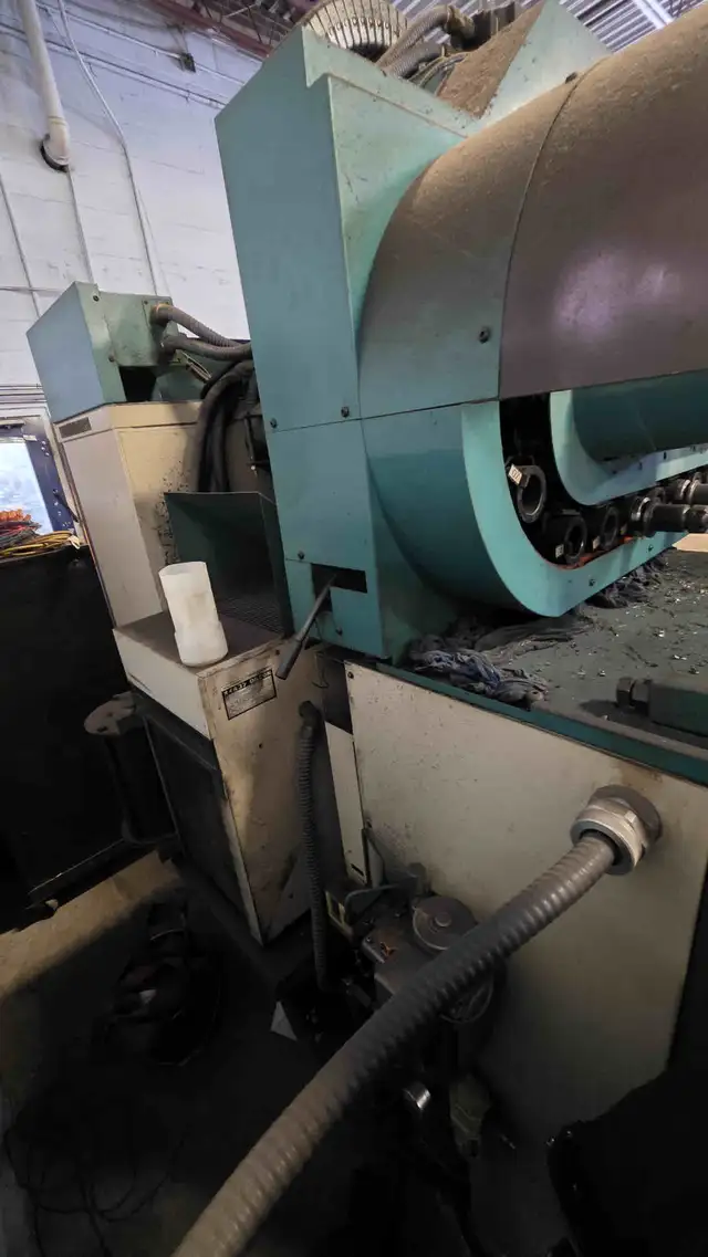 Matsuura MC-760VX Vertical Machining Center - Photo 7
