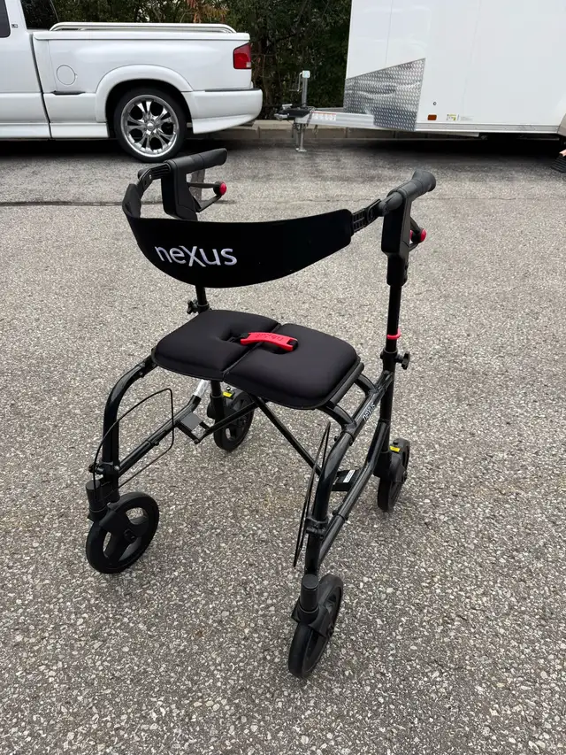 NEXUS WALKER ROLLATOR DELIVERY INCLUDED