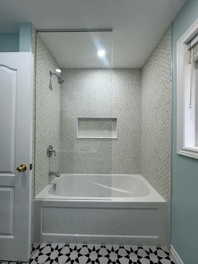 Custom Shower Glass Enclosures - Photo 8