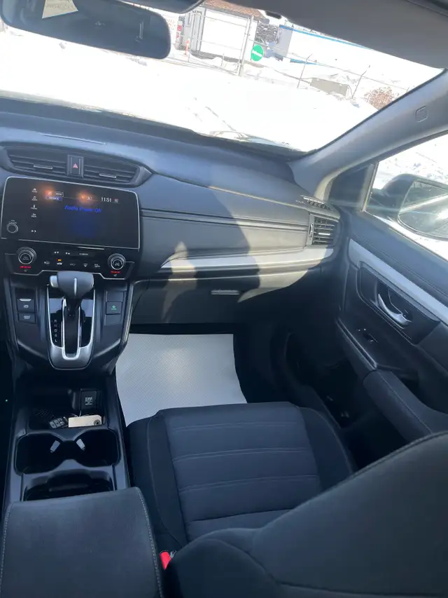 2019 Honda CR-V LX - Photo 18