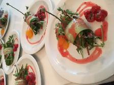 Servers and cooks wanted