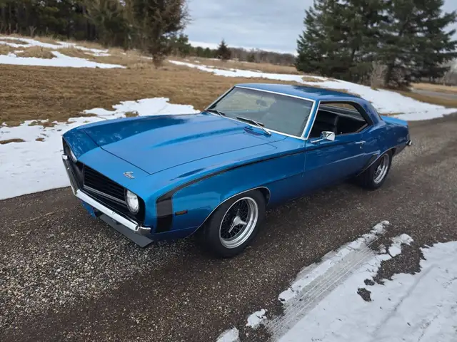 1969 Camaro 350 4 Speed 12 Bolt