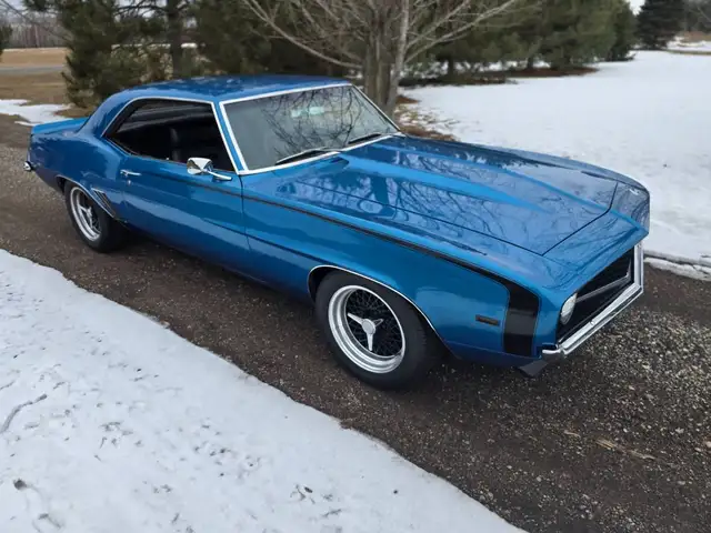 1969 Camaro 350 4 Speed 12 Bolt - Photo 2