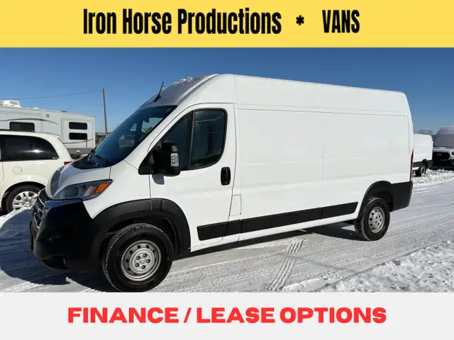 2023 Ram ProMaster Cargo Van HIGH ROOF 159' DIVIDER 3 SEATER