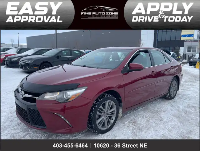 2017 Toyota Camry SE : Low Mileage