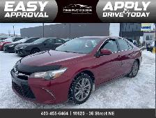 2017 Toyota Camry SE : Low Mileage