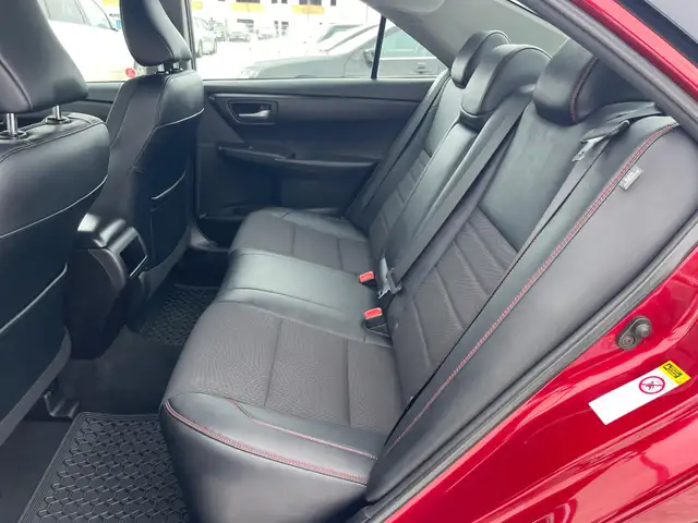2017 Toyota Camry SE : Low Mileage - Photo 9