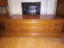 wooden furniture - Photo 3