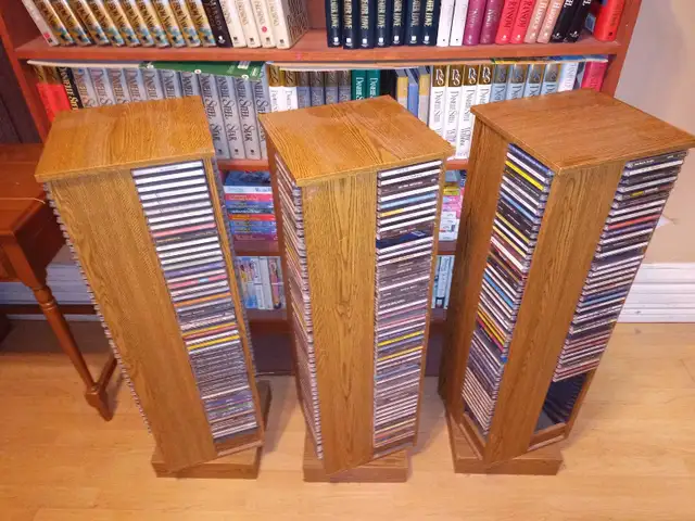 vintage CD holder - Photo 2