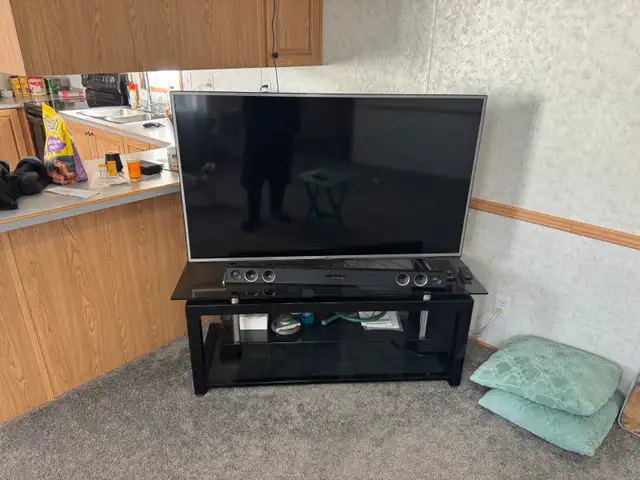 50 inch LG 4K Smart TV and stand