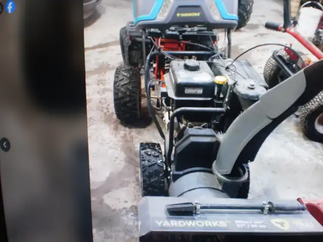 Yard Works  301cc   27inch  gas Snowblower 2 Stage