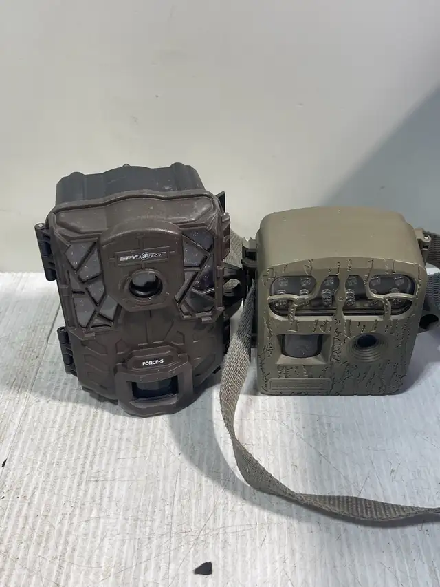 2 Spypoint Trail Camera