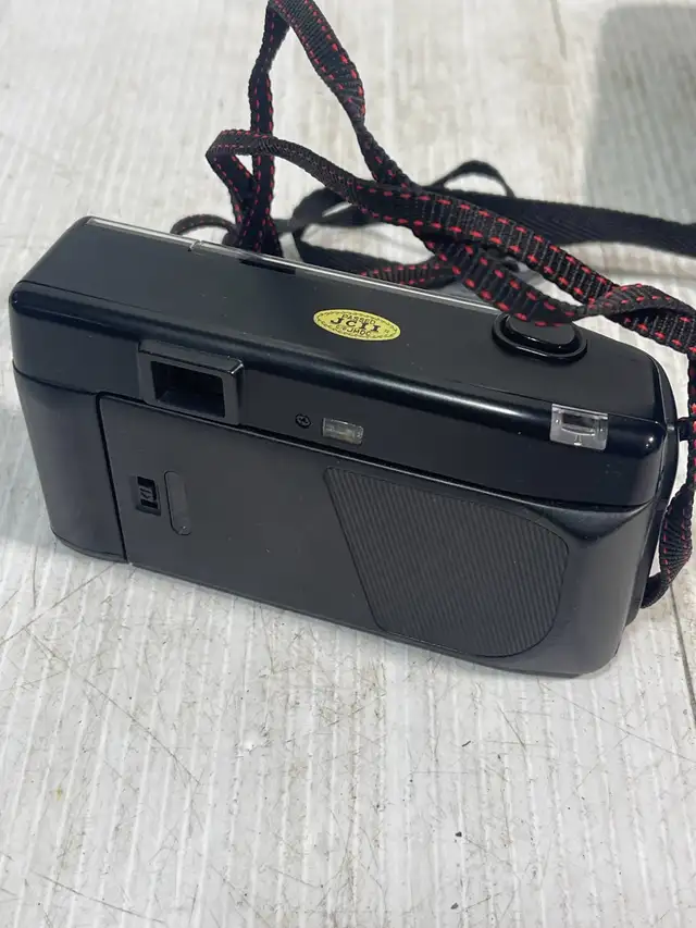 Nikon One Touch Camera - Photo 3