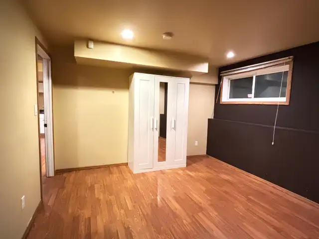 Coventry Hills Legal Basement for $950 / 1 BD 1 Bath - Photo 4