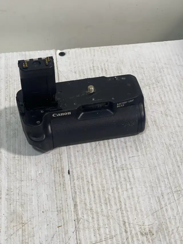 Canon BG-E14 Battery Grip