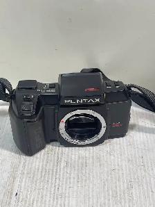 Pentax SF1n Camera